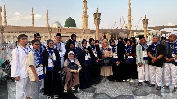 Travel Haji dan Umroh Jakarta Timur Resmi dari Kemenag RI